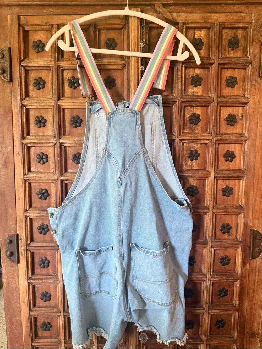 vintage Light Blue Denim Short Overalls with Rainbow Straps - Picture 5 of 6